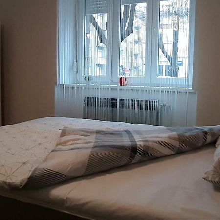 Apartman Pozeg Apartment Zagreb Bagian luar foto
