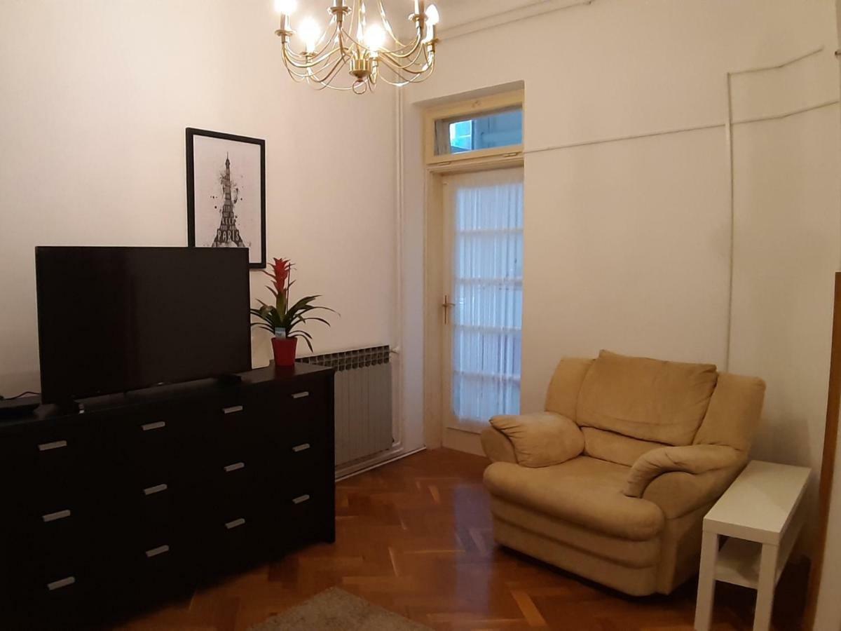 Apartman Pozeg Apartment Zagreb Bagian luar foto