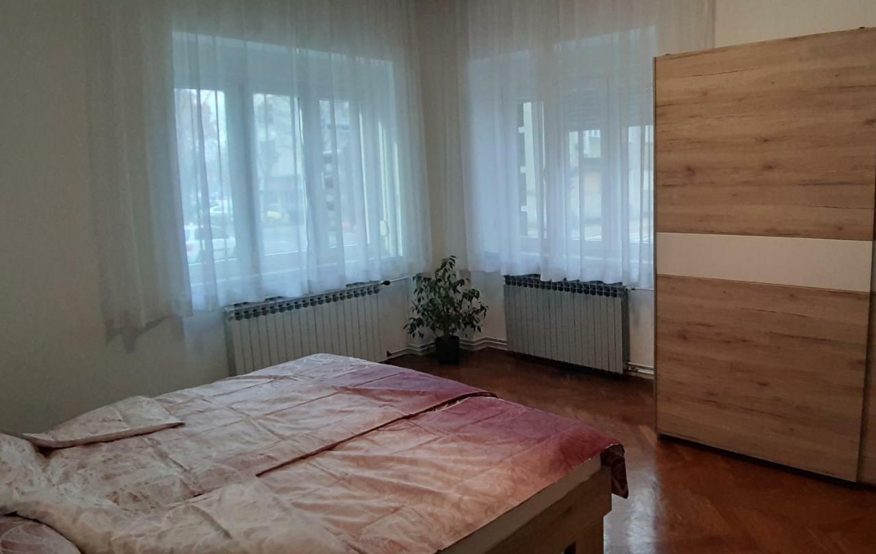 Apartman Pozeg Apartment Zagreb Bagian luar foto